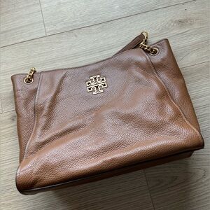 Leather Tory Burch bag